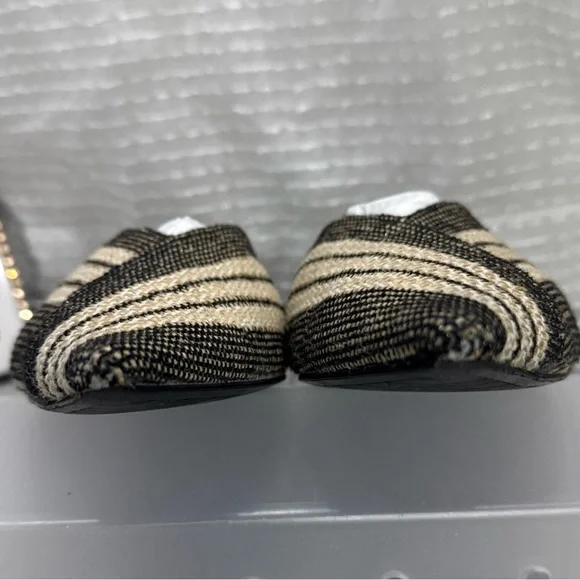 (Z1) Zara women's flat mules, size 39/8 US, ivory black, with shiny stripes - Picture 8 of 13